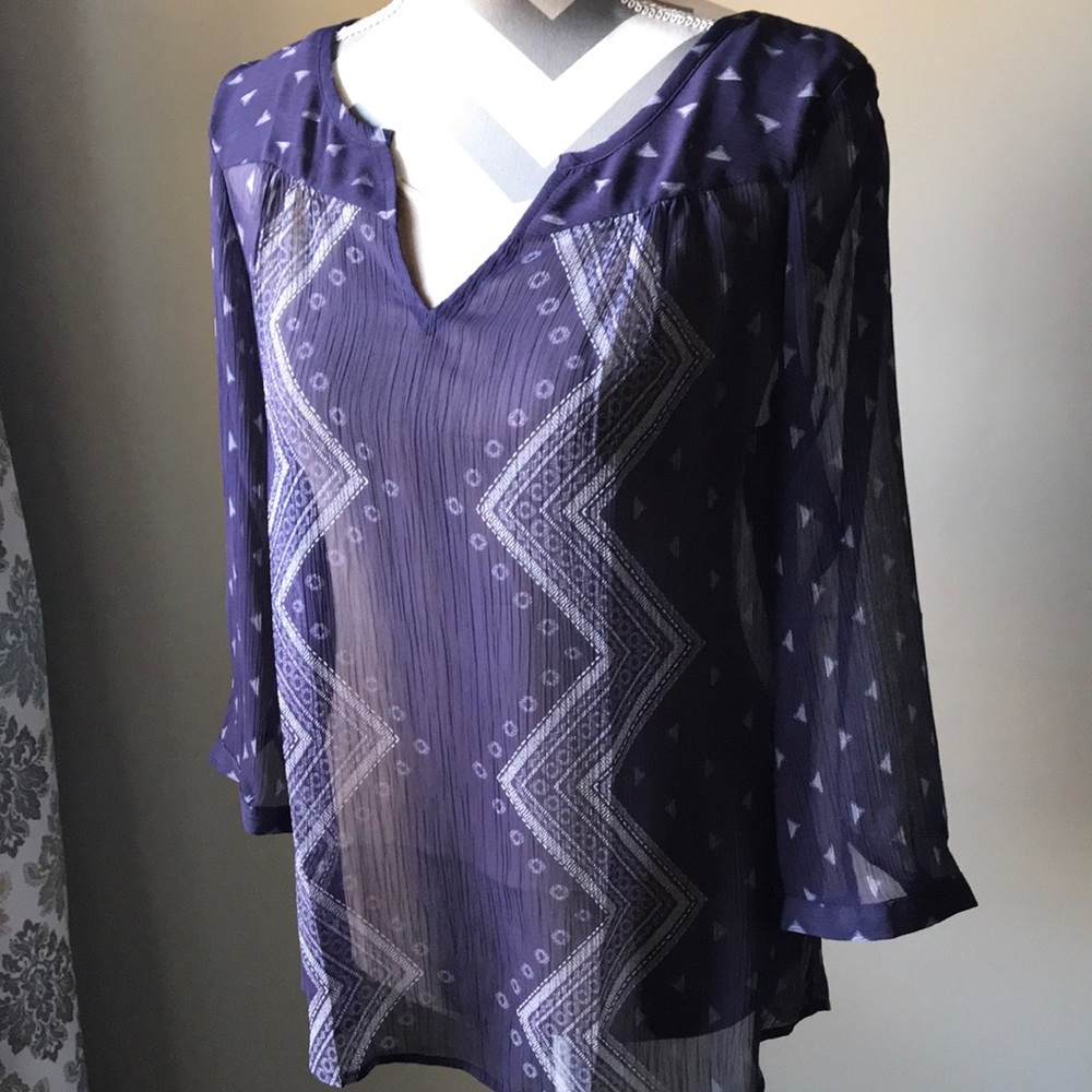 NWOT- Maurice’s top